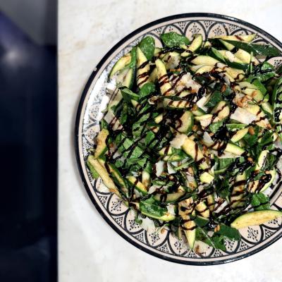 Bestel hier tot 4/07! Kom langs de winkel voor een heerlijk gevulde saladebox